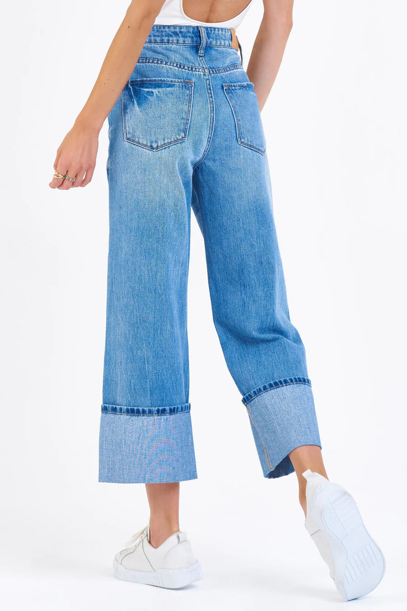 Polly High Rise Cuffed Leg Jeans - Venture Wash