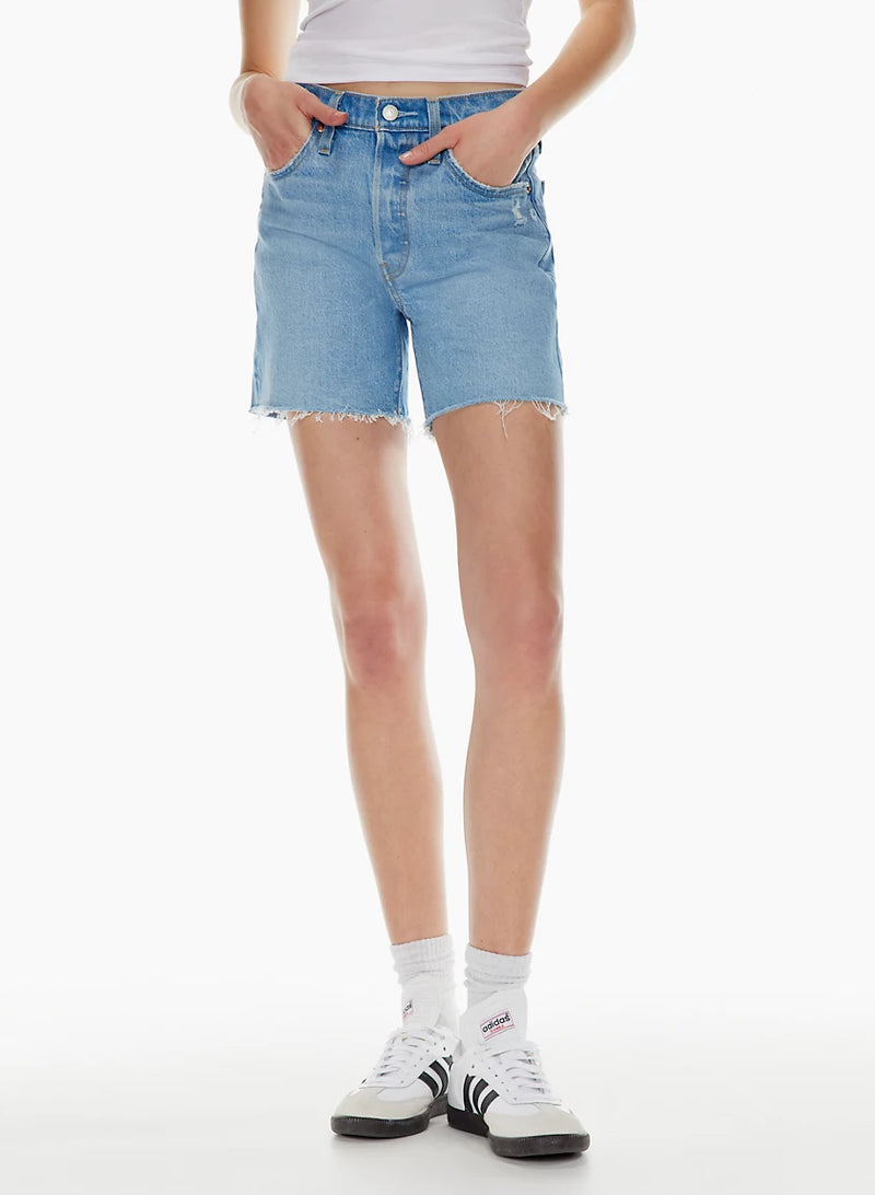 501 Mid Thigh Shorts - Medium Wash