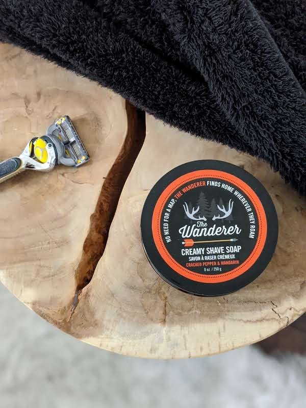 WW The Wanderer Creamy Shave Soap in Cracked Pepper & Mandarin